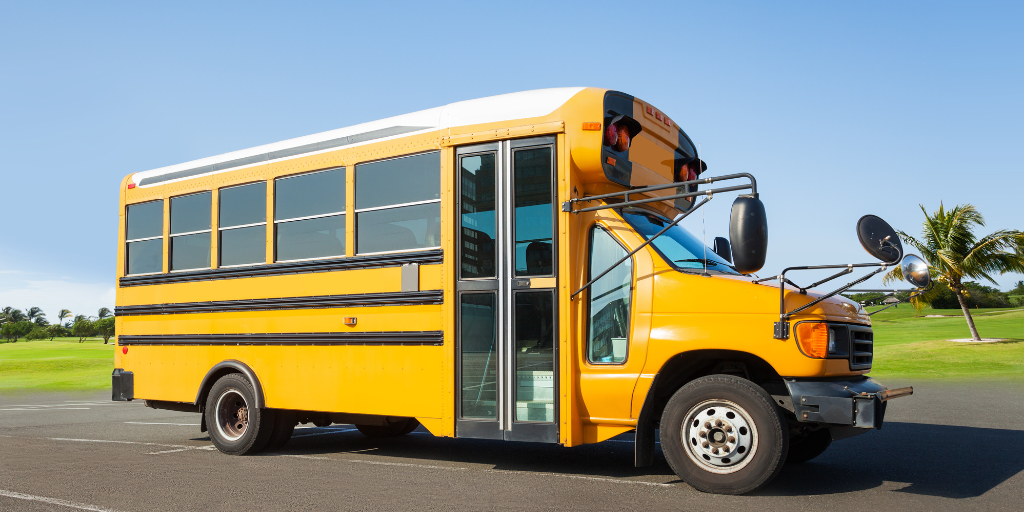 Một-chiếc-xe-bus-chuyên-chở-học-sinh-tại-Mexico_-Mỹ